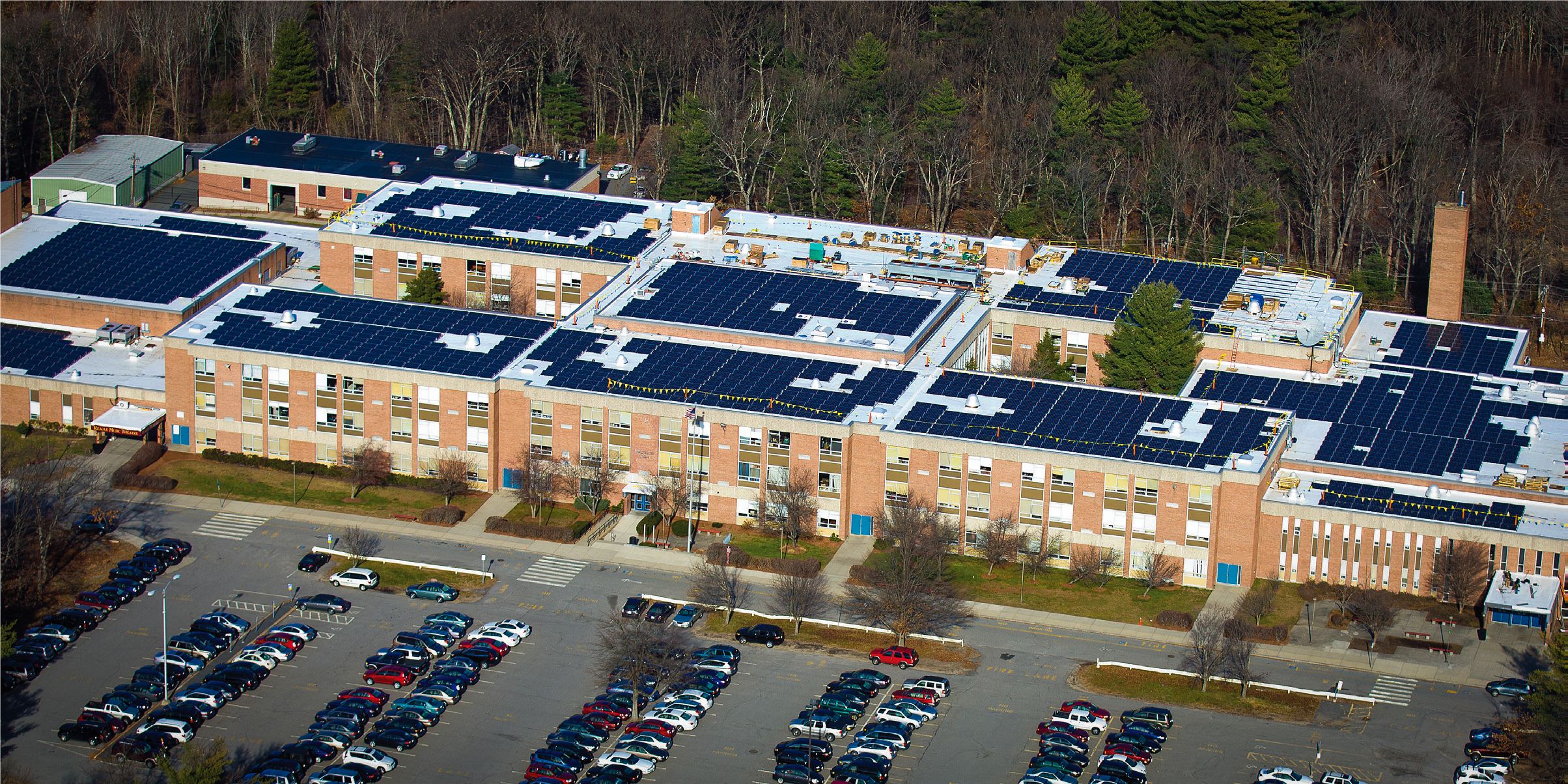WALTHAM HIGH SCHOOL ROOF-MOUNTED PV SYSTEM