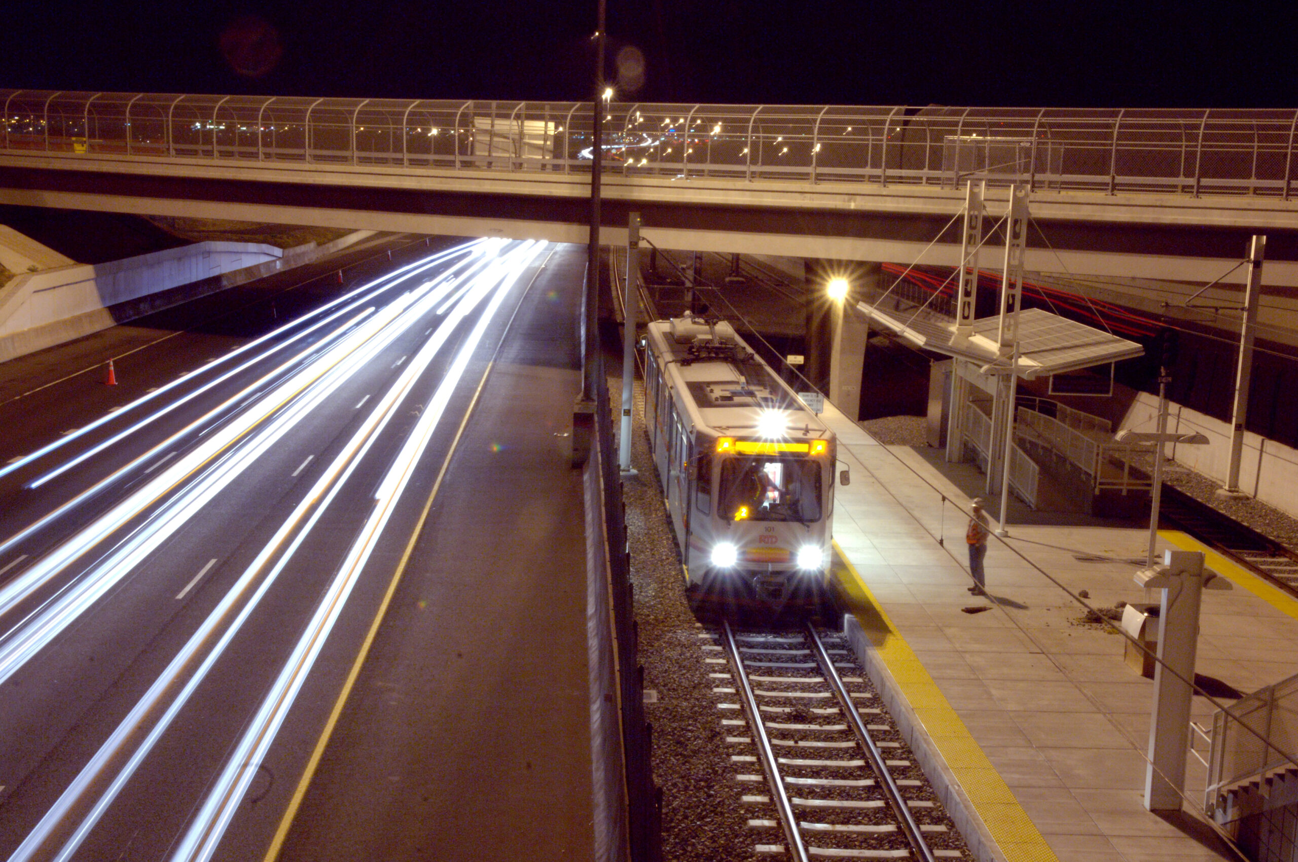 T-REX (TRANSPORTATION EXPANSION PROJECT) LIGHT RAIL