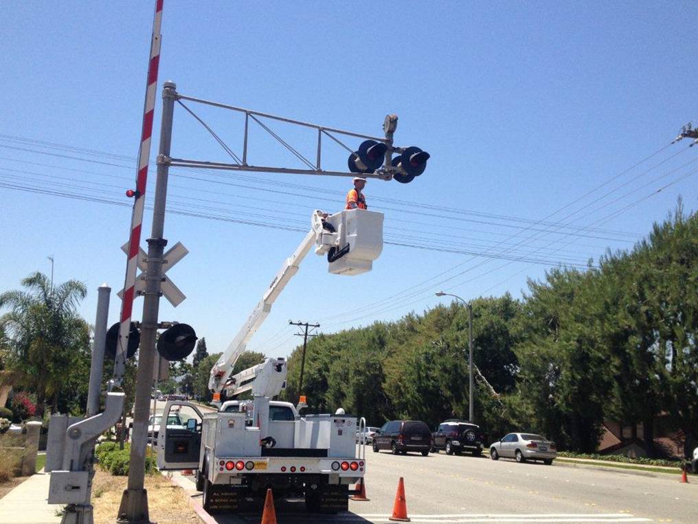 METROLINK COMMUNICATION & SIGNAL MAINTENANCE SERVICES